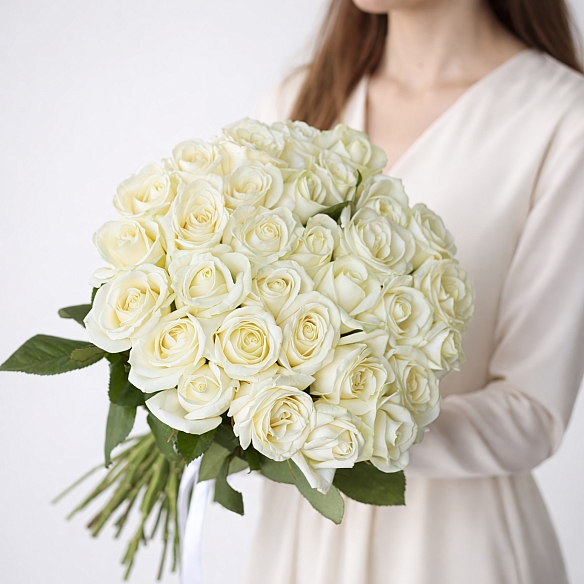 31 белая роза 50см (Россия)