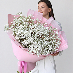 19 белых гипсофил в упаковке