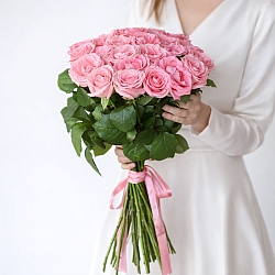 25 розовых роз 60см (Россия)