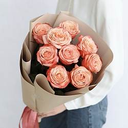 9 пионовидных роз Кахала 50см (Эквадор)