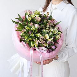 21 альстромерия микс в упаковке