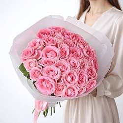 31 розовая роза 60см в упаковке (Россия)