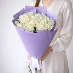 25 белых роз 50см в упаковке (Россия)