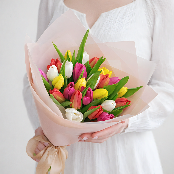 25 тюльпанов микс в упаковке