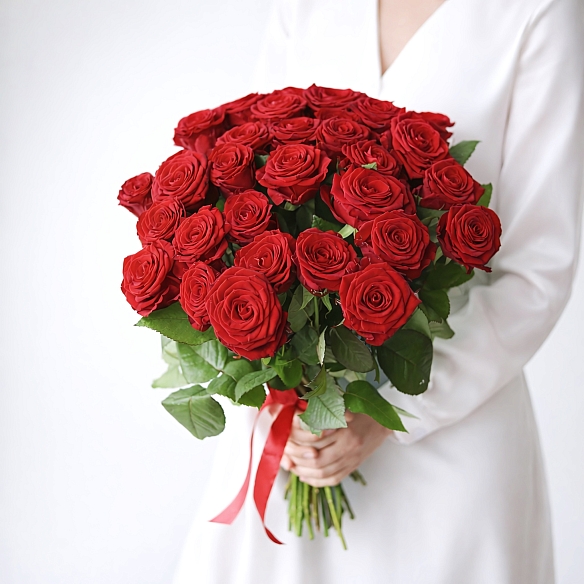 31 красная роза 50см (Россия)
