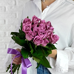15 фиолетовых роз 35-40см (Кения)