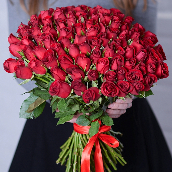 101 красная роза 35-40см (Кения)