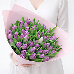 51 розовый тюльпан в упаковке