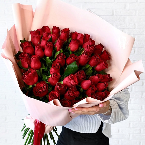 51 красная роза 70см в упаковке (Кения)