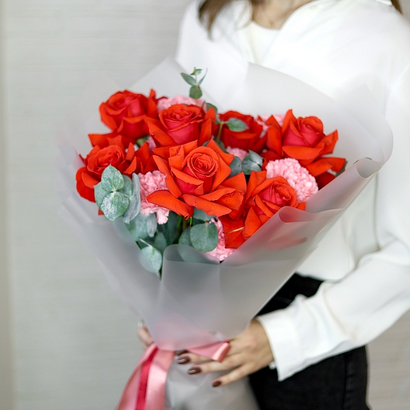 Букет «Поцелуй М»